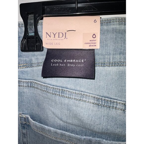 NYDJ New High Rise Major Wide Leg Capri Jeans in Cool Embrace Light Wash size 6 - Picture 6 of 16